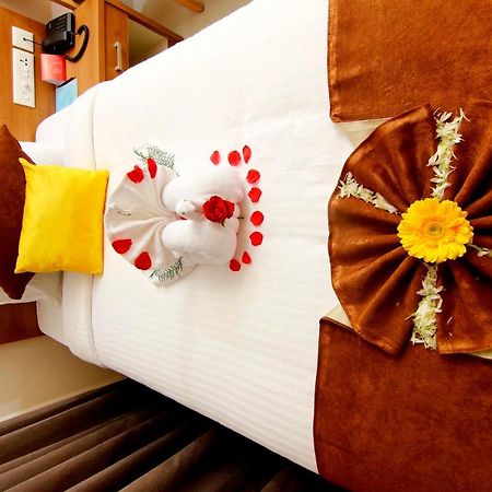 Hotel Panacea Ventures Kollam Bagian luar foto