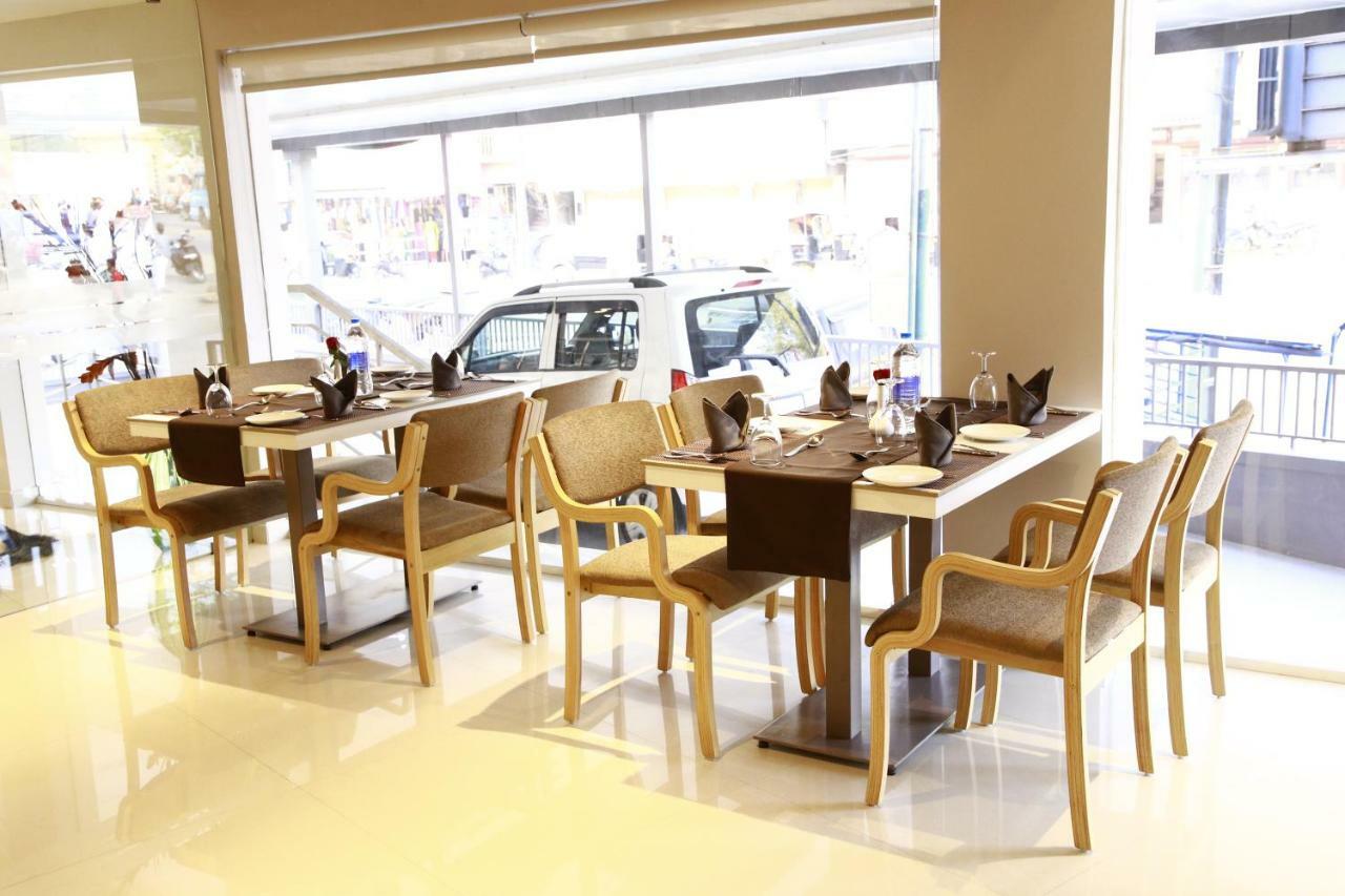 Hotel Panacea Ventures Kollam Bagian luar foto