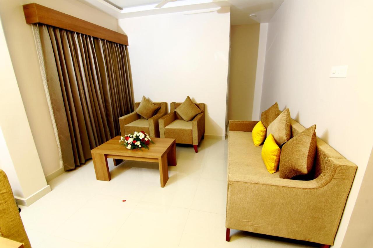 Hotel Panacea Ventures Kollam Bagian luar foto